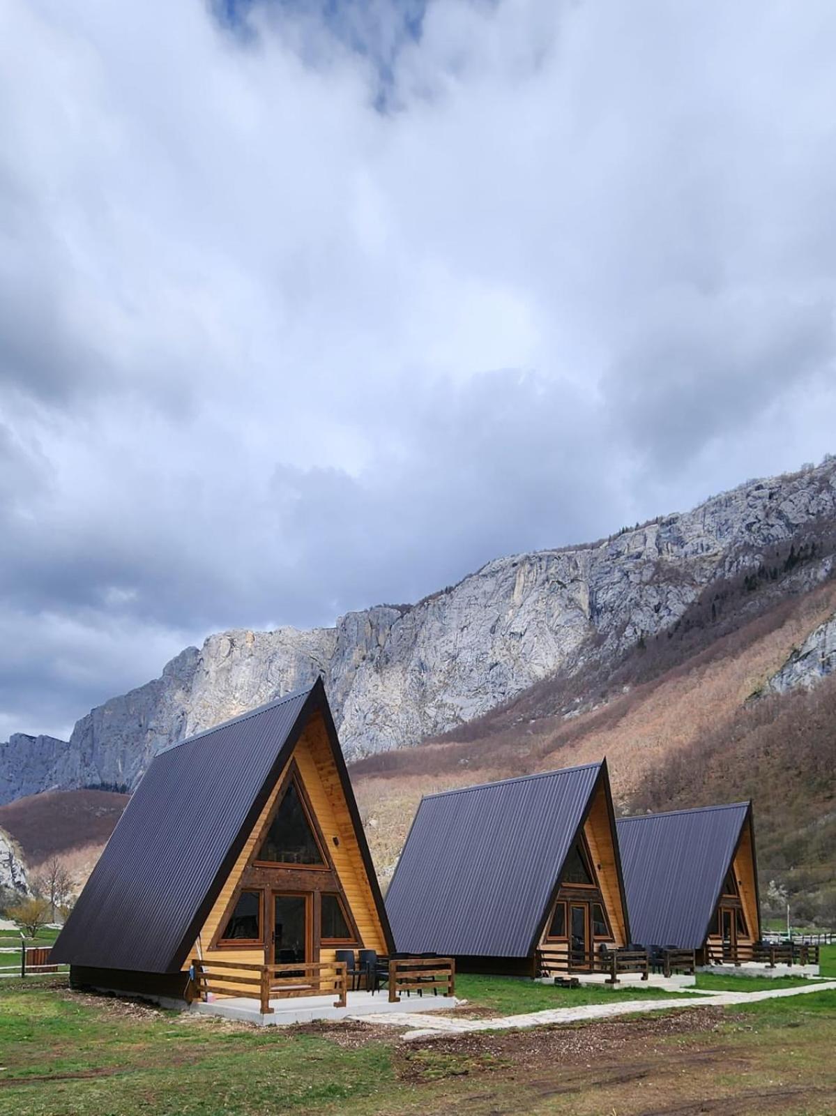 Wooden Cottages Konak Savnik 외부 사진